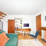 7 Min To - Peaceful Mountain Retreat