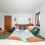 7 Min To - Peaceful Mountain Retreat בקתה Morbio