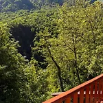 7 Min To - Peaceful Mountain Retreat *