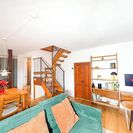 7 Min To - Peaceful Mountain Retreat *