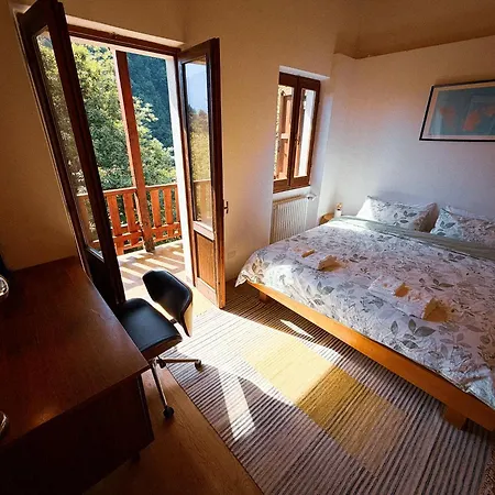 7 Min To - Peaceful Mountain Retreat
