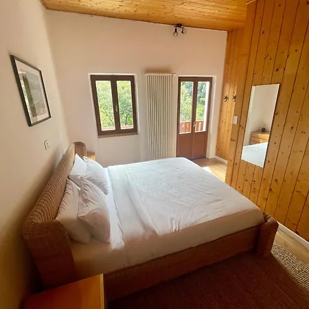 7 Min To - Peaceful Mountain Retreat