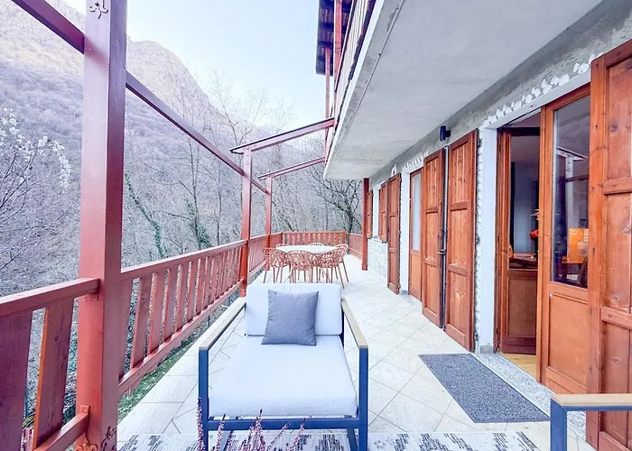 7 Min To - Peaceful Mountain Retreat