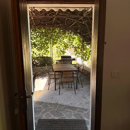 7 Min To - Peaceful Mountain Retreat בקתה Morbio
