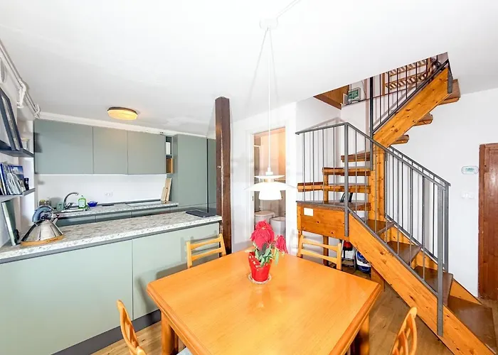 7 Min To - Peaceful Mountain Retreat *